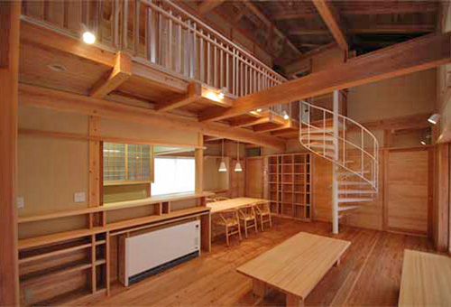 木造住宅の内観